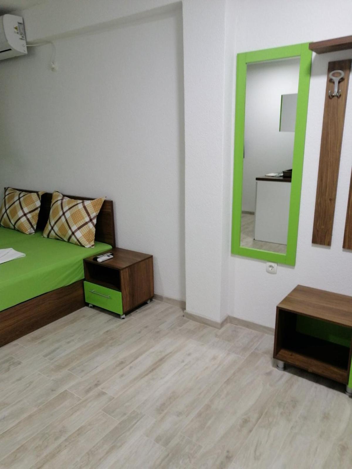 Royal View Apartments สตรูกา ภายนอก รูปภาพ